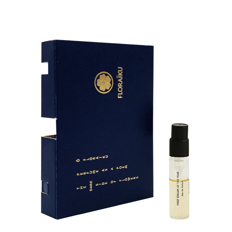 플로라이쿠 퍼스트 드림 오브 더 이어 향수의 공식 향수 샘플 1.5ml 0.05 fl. oz.