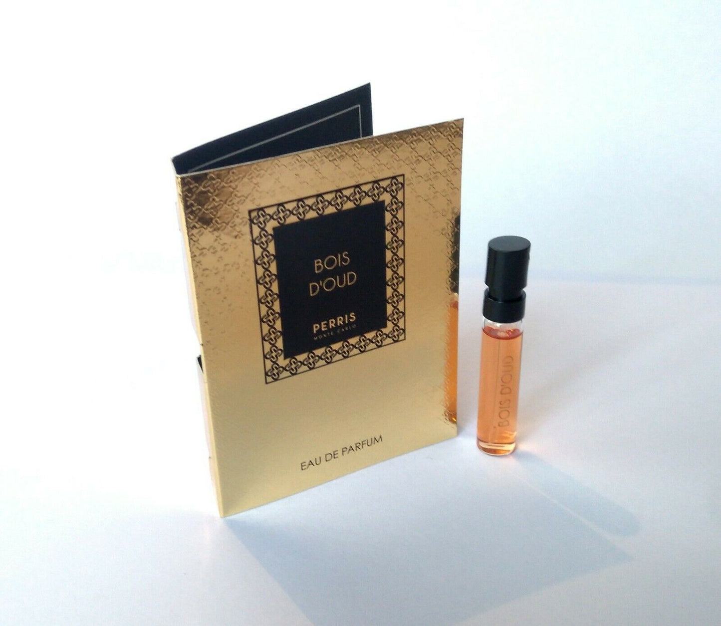 페리스 몬테카를로 부아두드 2ml 0.06fl.oz. Virallinen hajuvesinäyte, Perris Monte Carlo Bois d' Oud 2ml 0.06fl.oz. oficjalna próbka 향수, Perris Monte Carlo Bois d' Oud 2ml 0.06fl.oz. officiellt parfymprov, Perris Monte Carlo Bois d' Oud 2ml 0.06fl.oz. 공식 향수, Perri